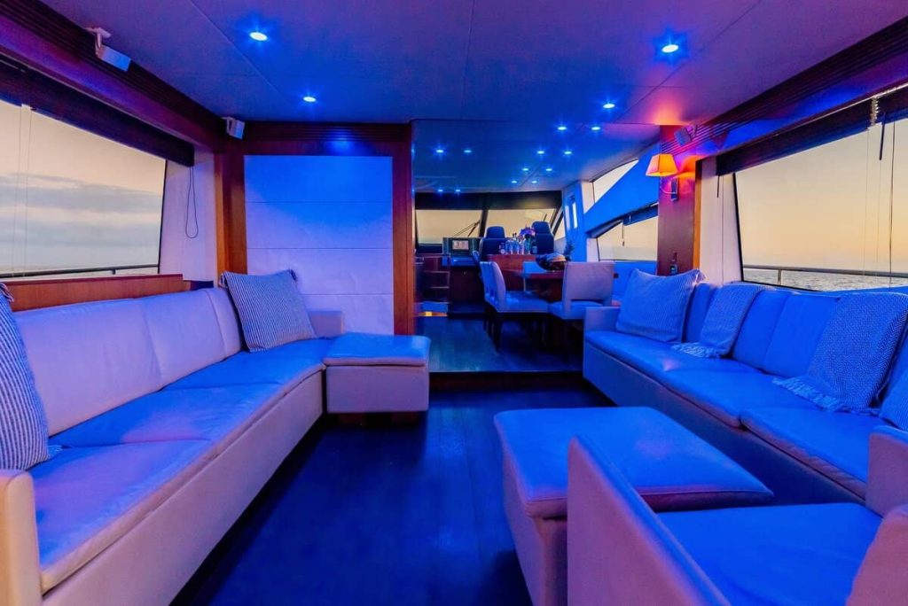 savi-ii-yacht-los-cabos-04-1200