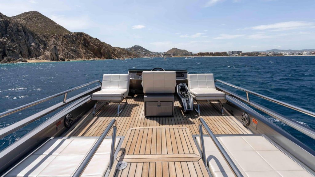 pershing-yacht-los-cabos-07